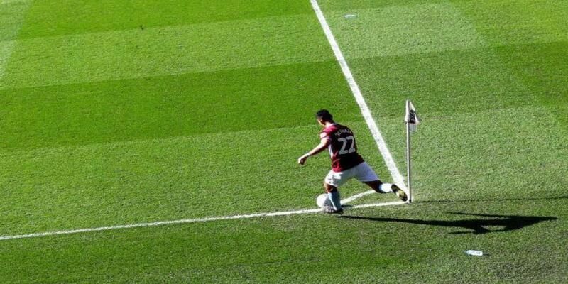 Hướng dẫn cách đọc bảng thống kê phạt góc theo từng hiệp đấu