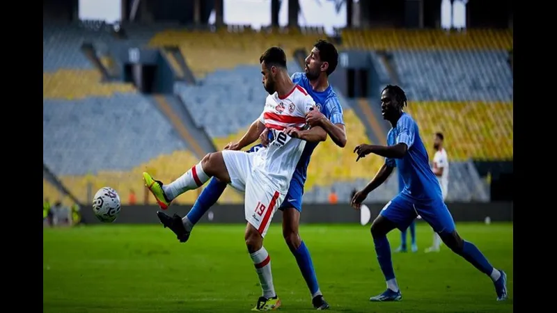 Trận đấu bóng đá giữa đội Zamalek và Trận đấu bóng đá giữa đội Zamalek và
